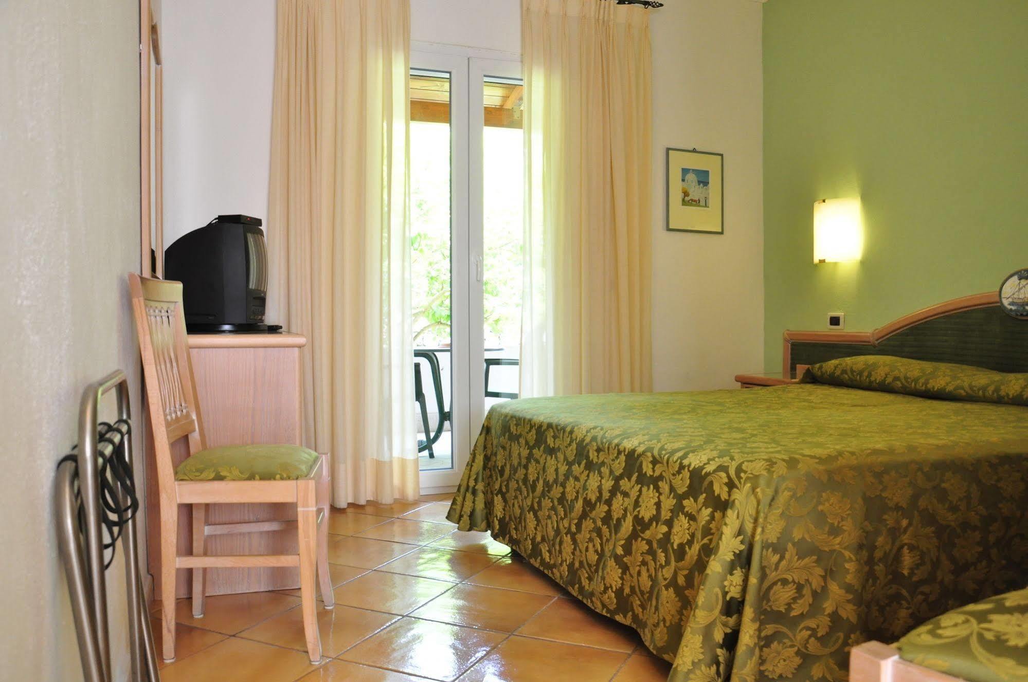 Hotel La Marticana Ischia Exterior photo