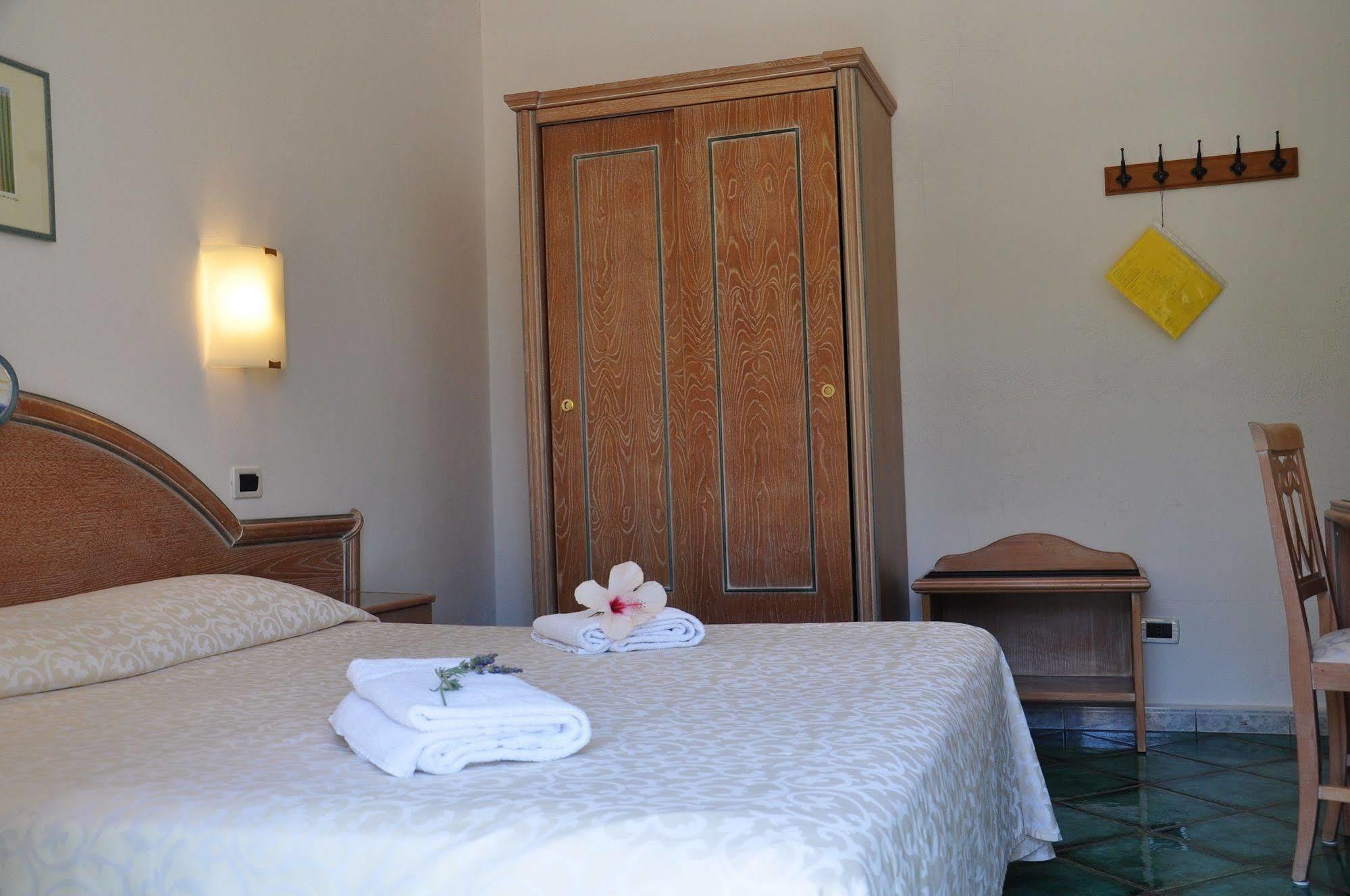Hotel La Marticana Ischia Exterior photo